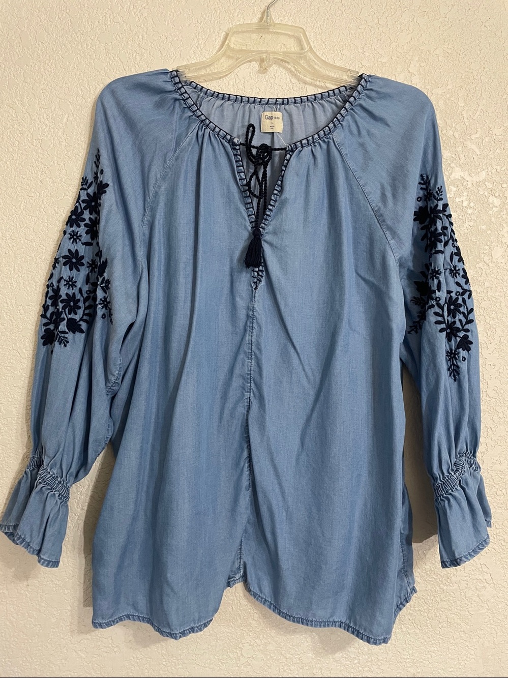 Gap Sky Blue Tunic with Navy Floral Embroidery